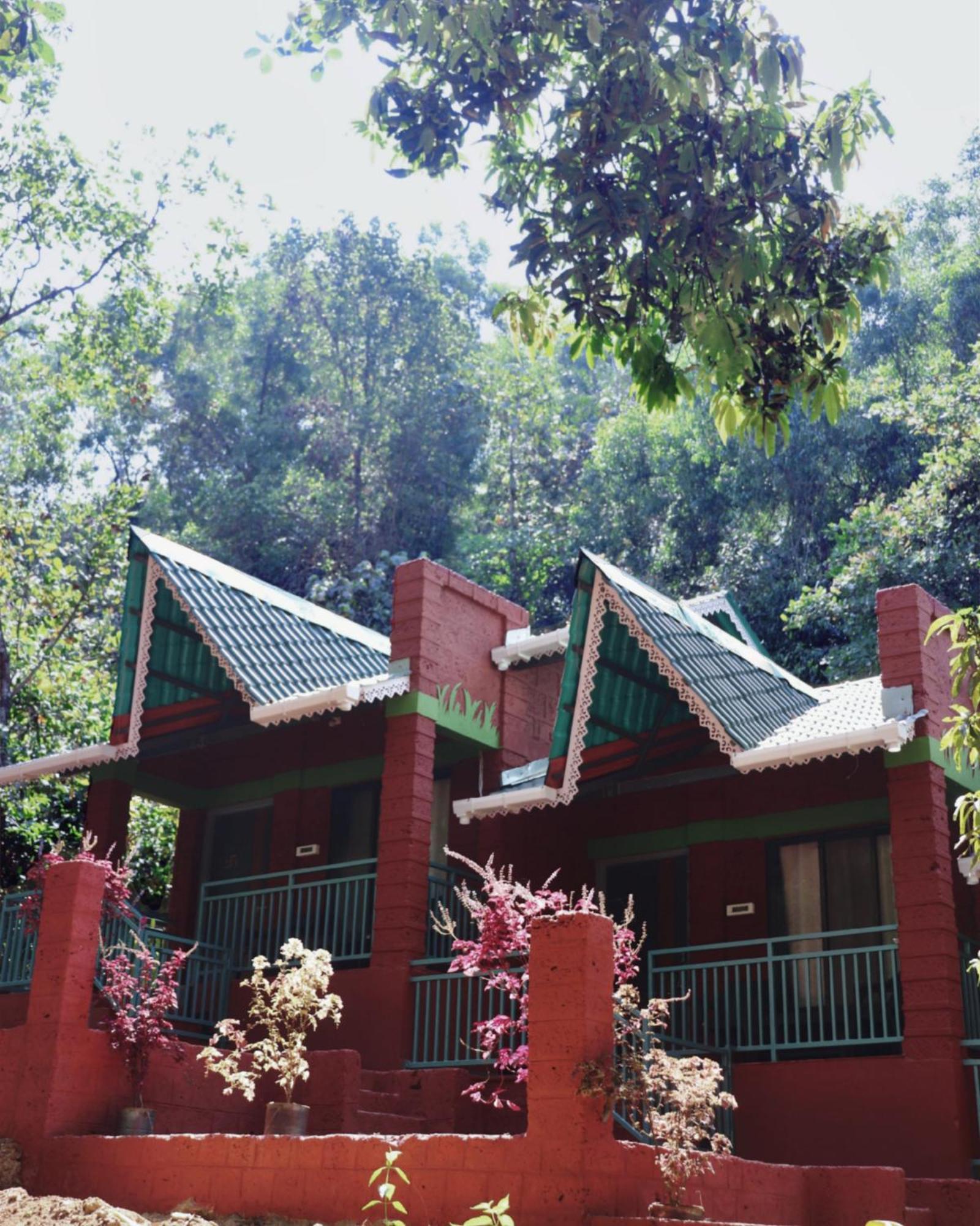 Satyaprabha Cottage Rooms Kudal  외부 사진
